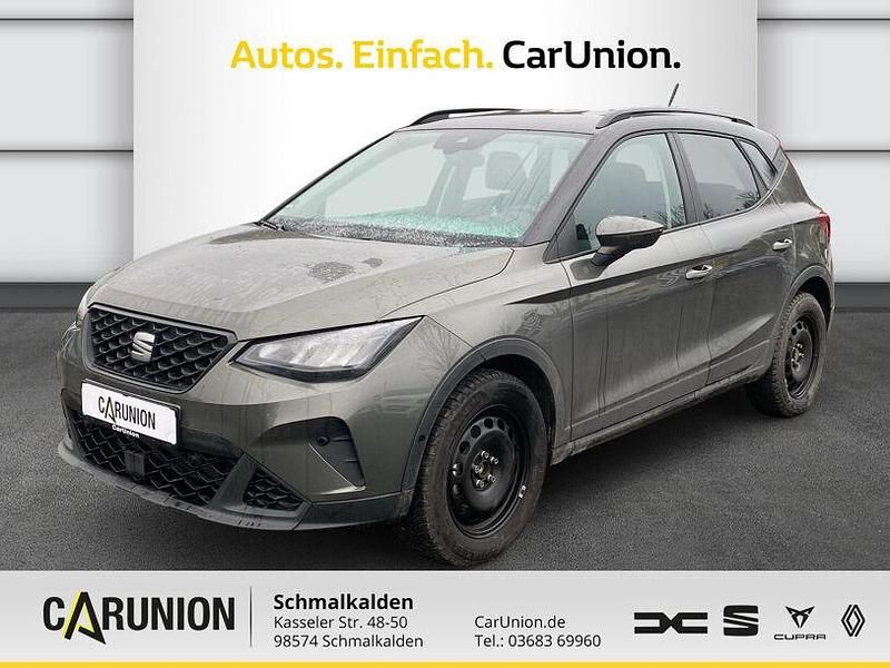 Cliff grau metallic Gebraucht 2024 Seat Arona Style SUV | 27.990 € (Teuer) - Bild 1/4