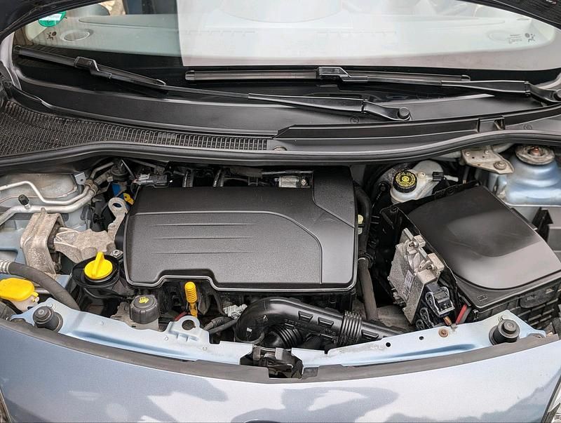 Gebraucht Renault Twingo Rip Curl 75 PS (55 kW) 2012 Andere farben Kleinwagen