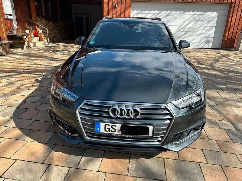 Gebraucht Audi A4 S-Line 218 PS (160 kW) 2017 Grau Kombi
