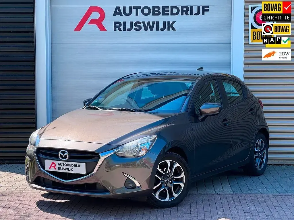Occasion Mazda 2 Dynamic 90 ch (66 kW) 2018 Marron Berline