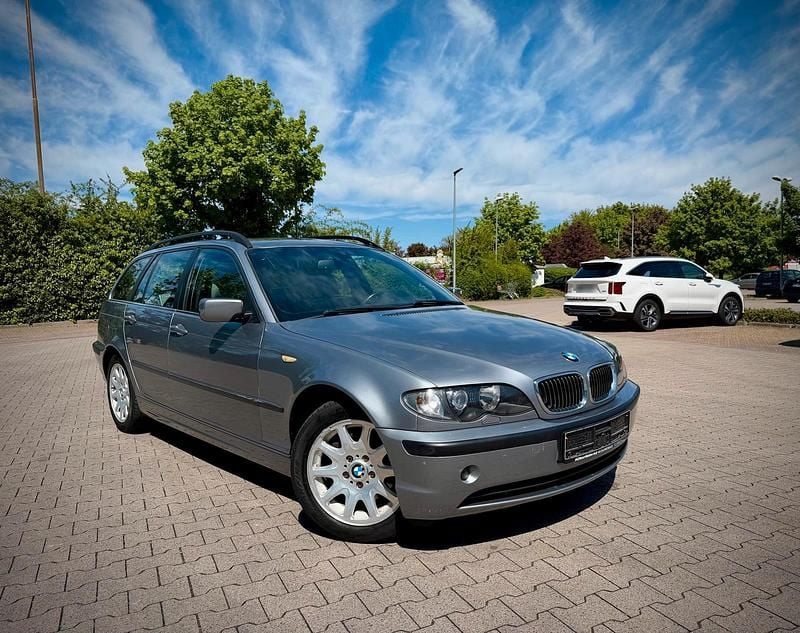 Usata BMW 320 150 CV (110 kW) 2005 Grigio Station wagon