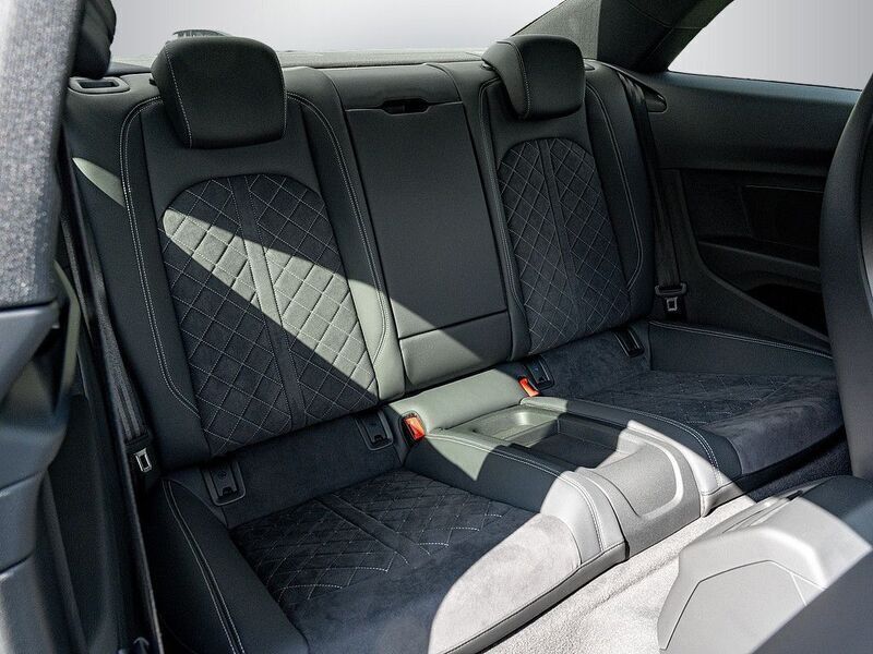 Gebraucht Audi A5 S-Line 150 PS (110 kW) 2023 Othercolor Coupé