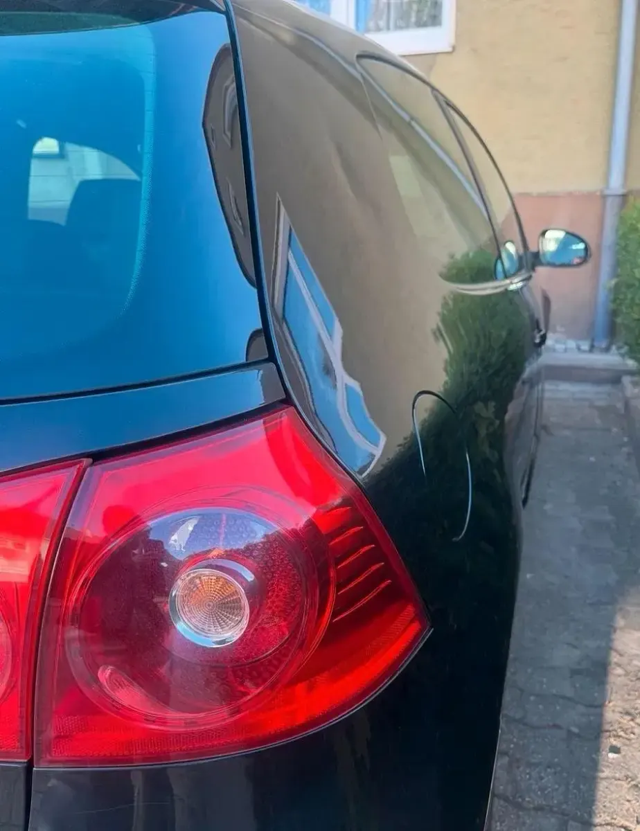 Gebraucht VW Golf V 75 PS (55 kW) 2005 Schwarz Kleinwagen
