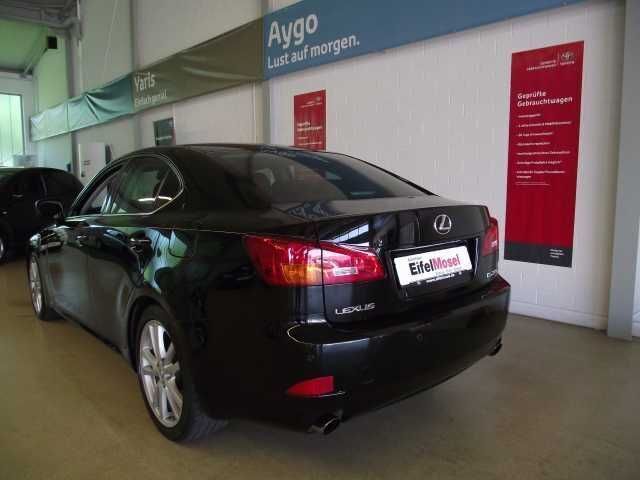 Gebraucht Lexus IS250 Sport Line 208 PS (152 kW) 2006 Schwarz metallic Limousine