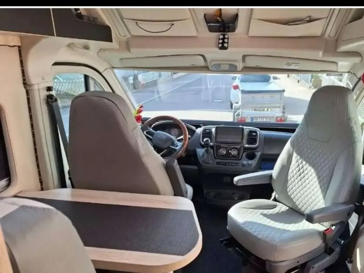 Gebraucht Fiat Ducato Sport 140 PS (102 kW) 2025 Grau Van