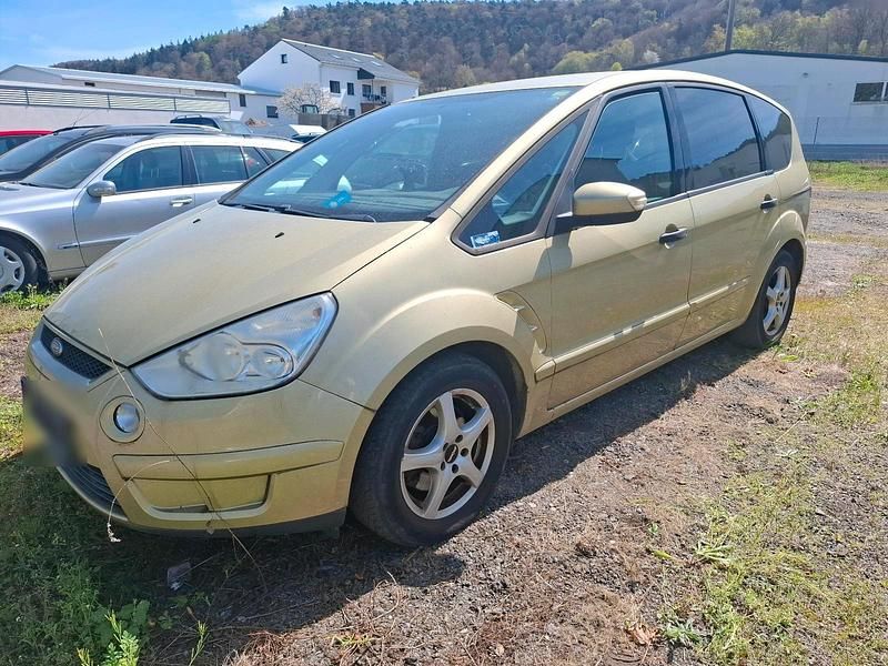 Usado Ford S-MAX 125 HP (91 kW) 2008 Monovolume