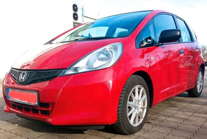 Rot Gebraucht 2012 Honda Jazz Kleinwagen | 3.500 € (Fairer Preis) - Bild 1/4