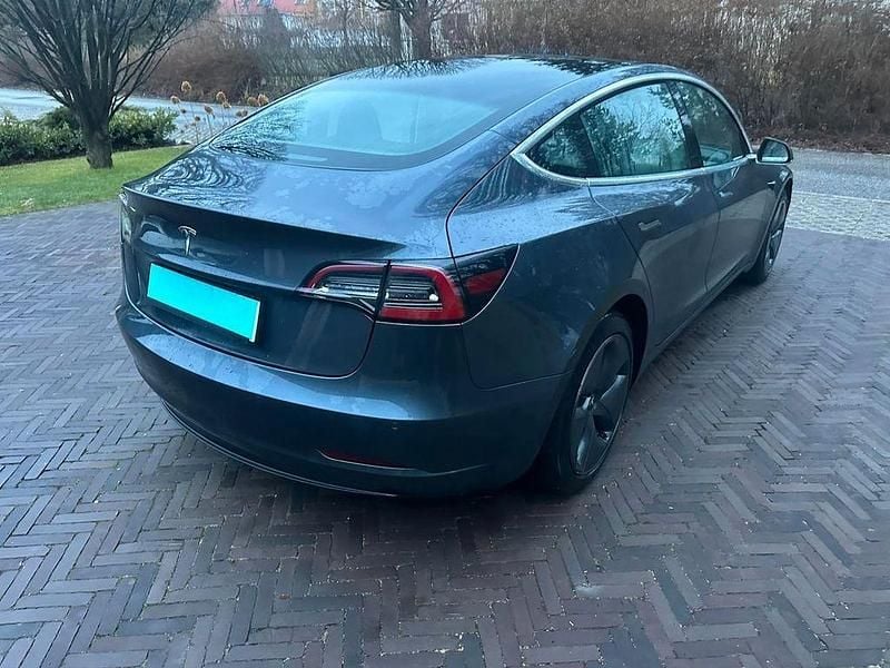 Gebraucht Tesla Model 3 175 kW (238 PS) 2020 Grau Limousine