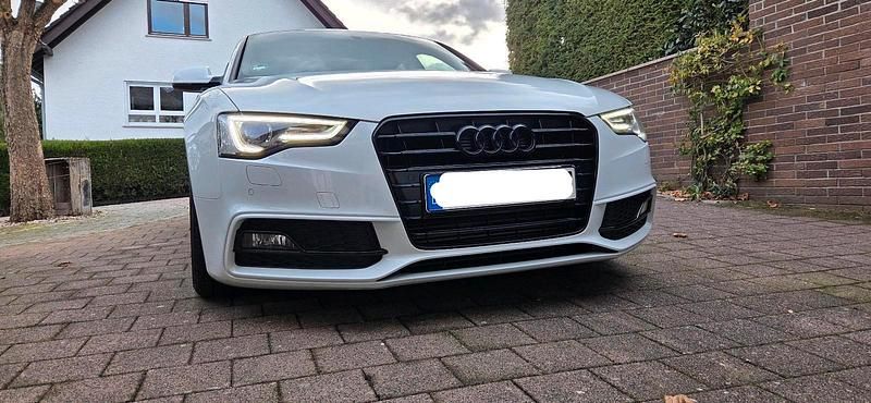 Gebraucht Audi A5 Sportback S-Line 177 PS (130 kW) 2015 Weiß Kleinwagen