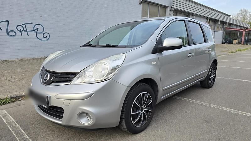 Silber Gebraucht 2010 Nissan Note Van / Kleinbus | 3.000 € (Fairer Preis) - Bild 1/4