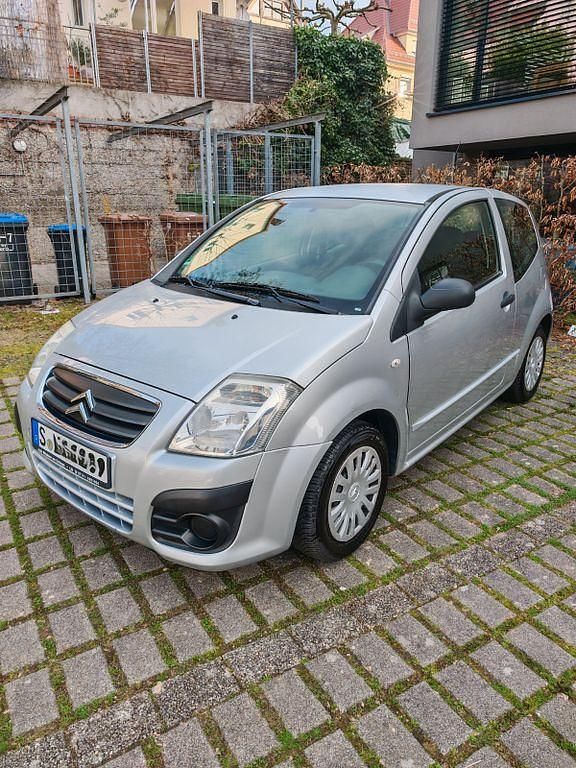 Gebraucht Citroën C2 Tonic 60 PS (44 kW) 2009 Silber Kleinwagen