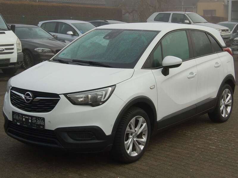 Schneeweiss/summitwhite/arctic Gebraucht 2017 Opel Crossland X Edition SUV | 11.450 € (Etwas zu teuer) - Bild 1/4