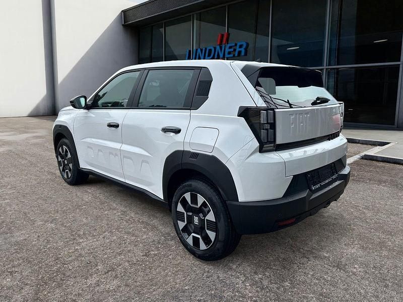 Neu Fiat Grande Panda Icon 110 PS (80 kW) 2026 Gelb Kleinwagen