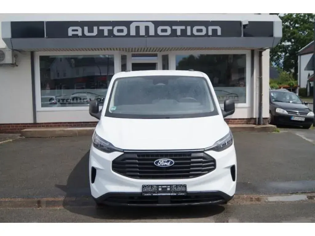 Gebraucht Ford Transit Custom 110 PS (80 kW) 2024 Frozen white Van