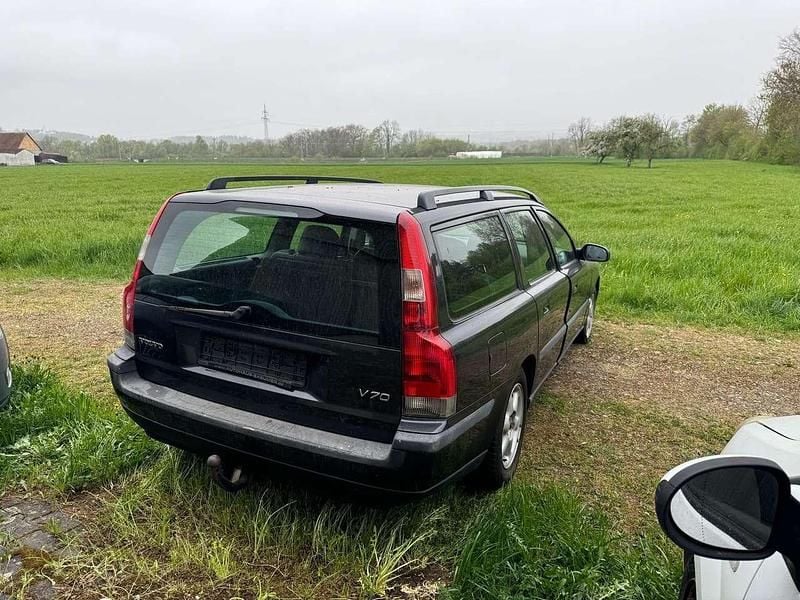 Gebraucht Volvo V70 140 PS (102 kW) 2001 Schwarz Kombi