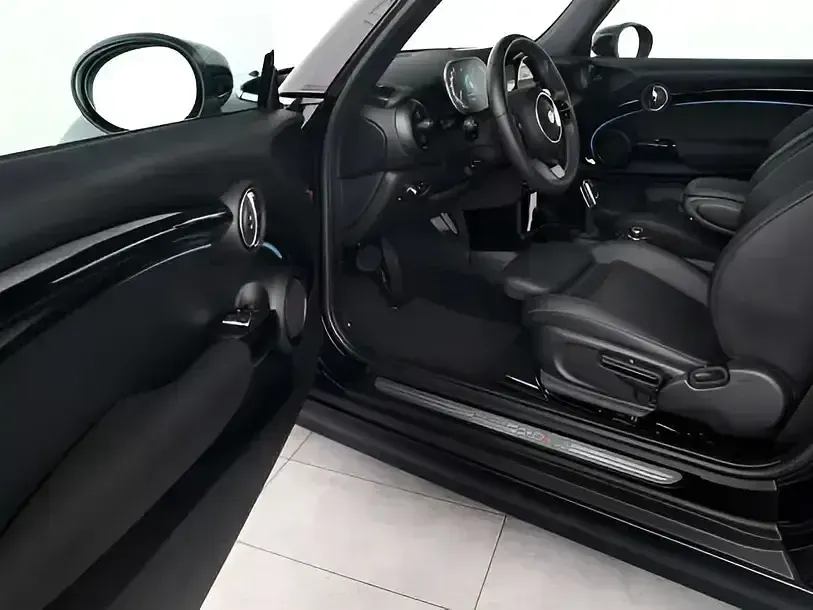 Gebraucht Mini Cooper S Classic 2023 Schwarz Kleinwagen