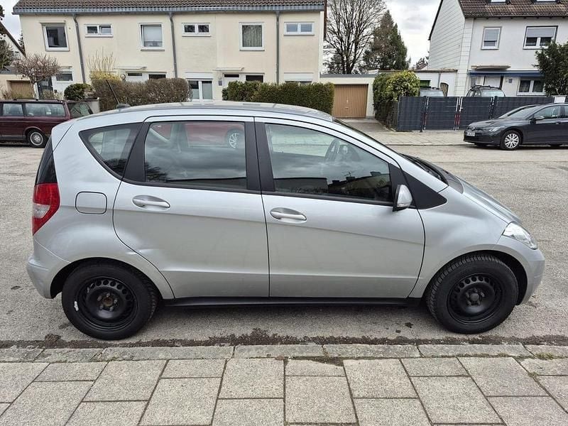 Gebraucht Mercedes A170 116 PS (85 kW) 2008 Silber Van / Kleinbus