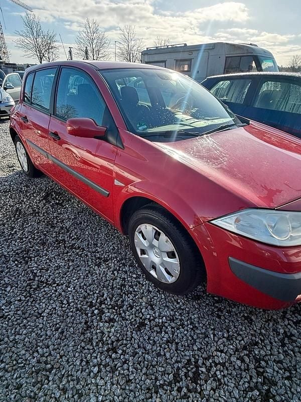 Gebraucht Renault Mégane II 112 PS (82 kW) 2008 Rot Limousine