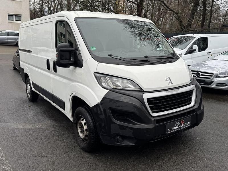 Gebraucht Peugeot Boxer 140 PS (102 kW) 2021 Weiß Van
