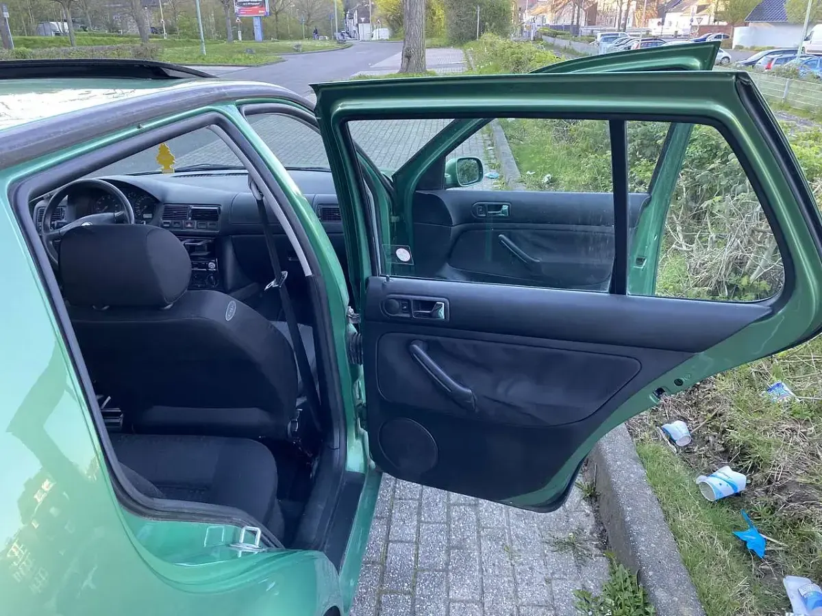Gebraucht VW Golf IV 102 PS (75 kW) 2000 Limousine