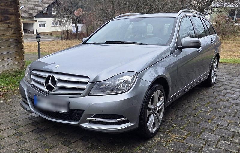 Grau Gebraucht 2014 Mercedes C220 Avantgarde Kombi | 8.500 € (Superpreis) - Bild 1/4