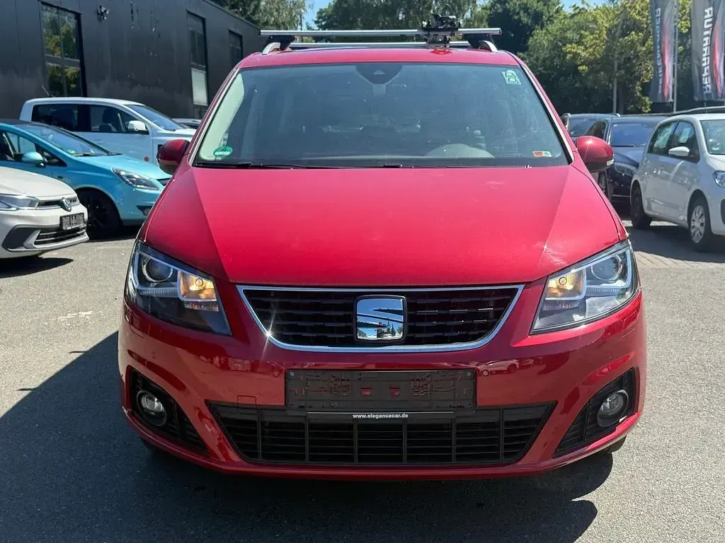 Gebraucht Seat Alhambra XCELLENCE 150 PS (110 kW) 2019 Rot Van / Kleinbus
