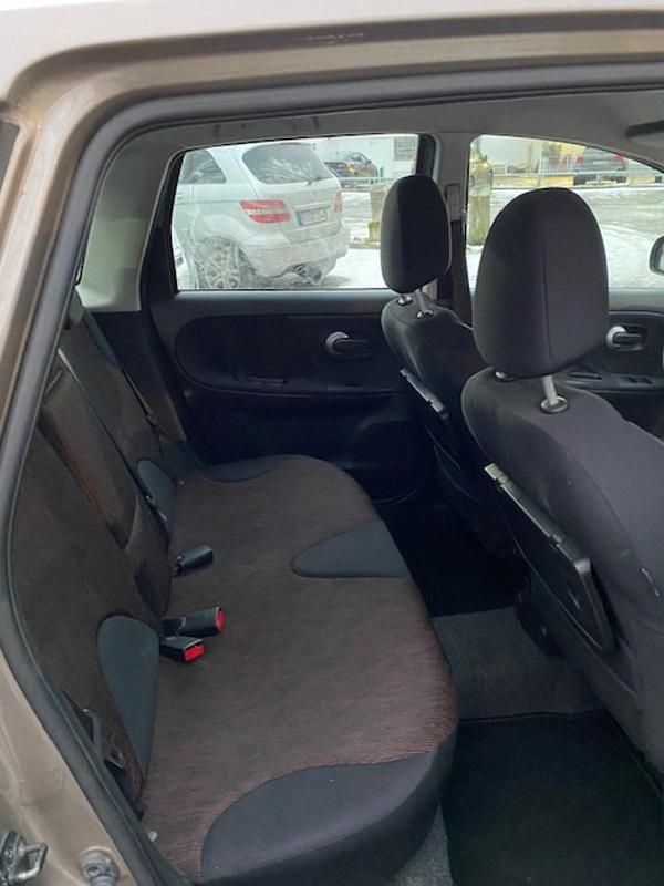 Gebraucht Nissan Note Acenta 88 PS (64 kW) 2009 Gold Kleinwagen