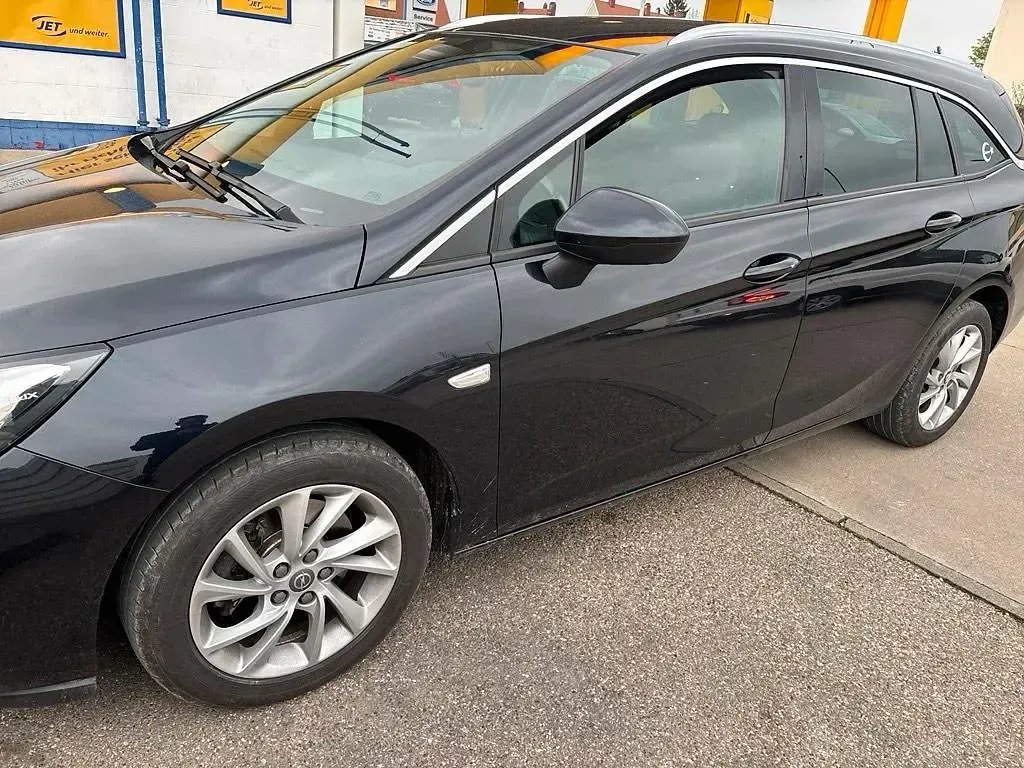 Gebraucht Opel Astra 200 PS (147 kW) 2017 Blau Kombi