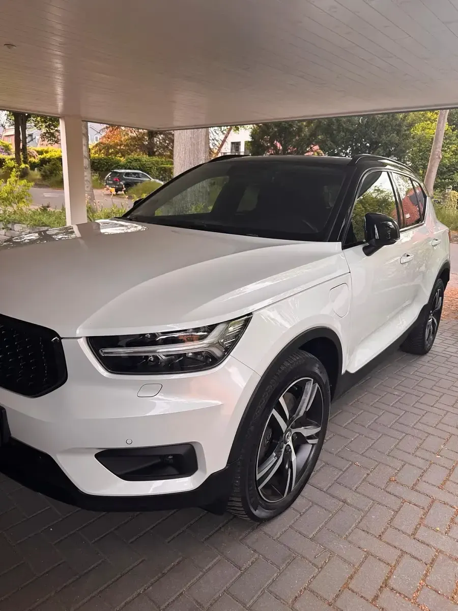 Gebraucht Volvo XC40 192 PS (141 kW) 2021 Weiß SUV