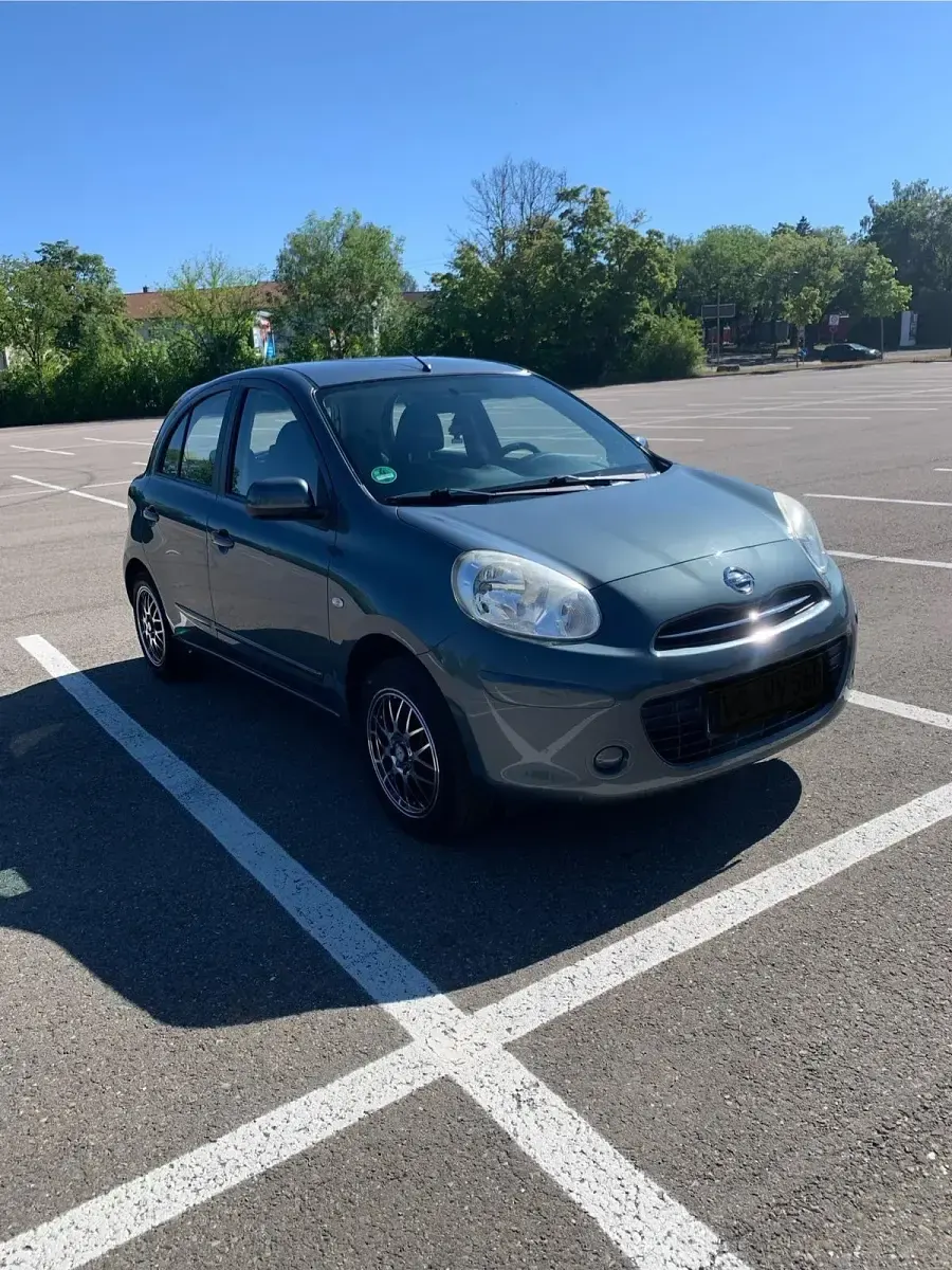Gebraucht Nissan Micra Pure 80 PS (58 kW) 2011 Grau Kleinwagen