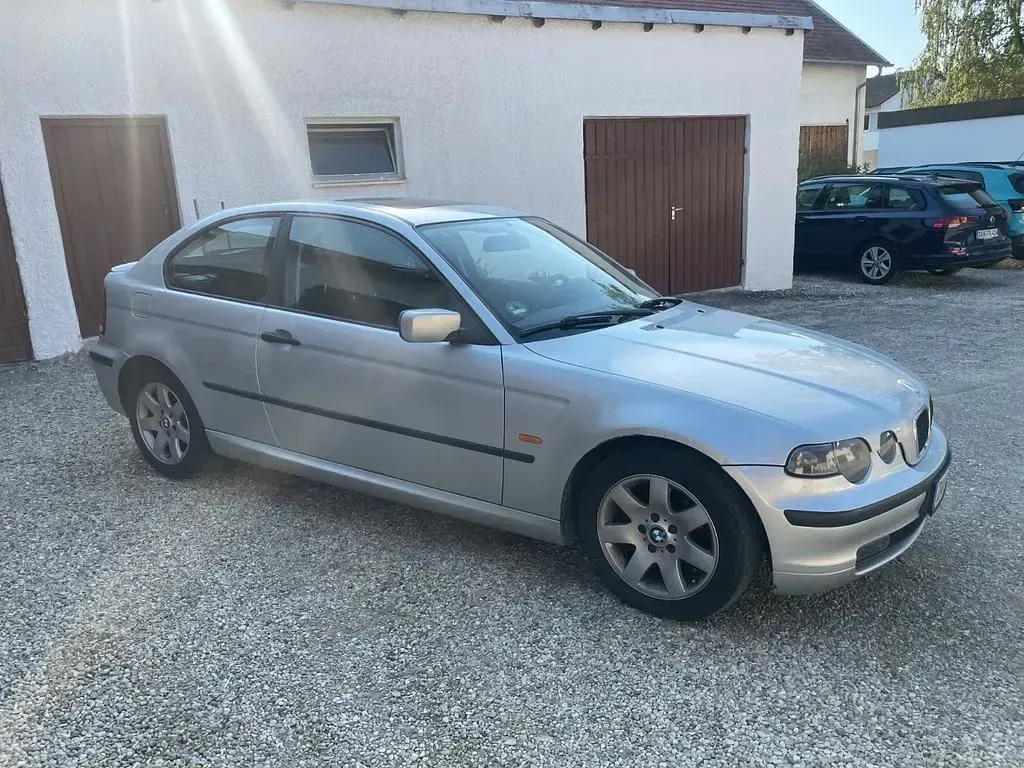 Gebraucht BMW 316 116 PS (85 kW) 2003 Silber Limousine