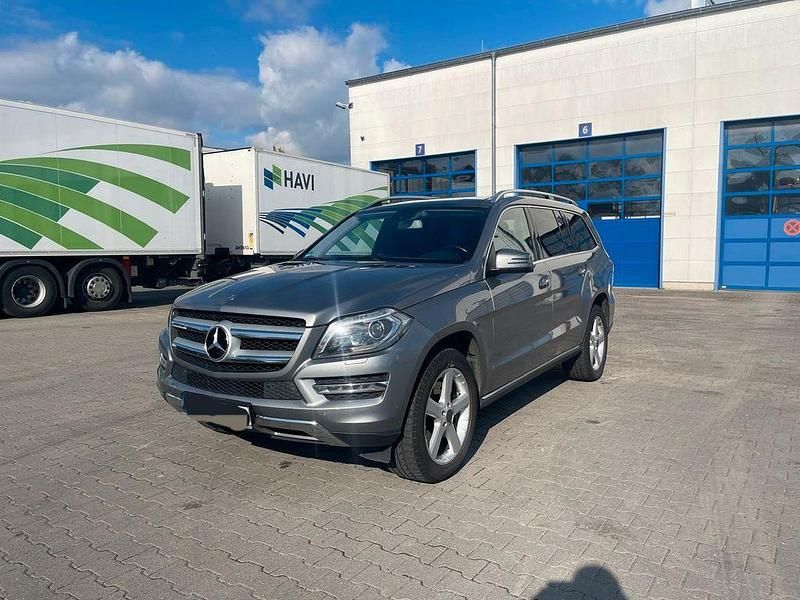 Silber Gebraucht 2014 Mercedes GL500 SUV | 19.900 € (Guter Preis) - Bild 1/4