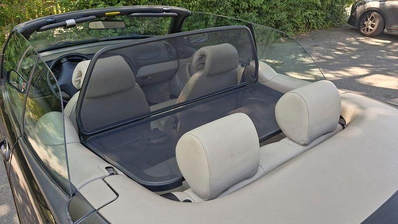 Gebraucht Saab 900 Cabriolet 150 PS (110 kW) 1997 Violet Cabrio