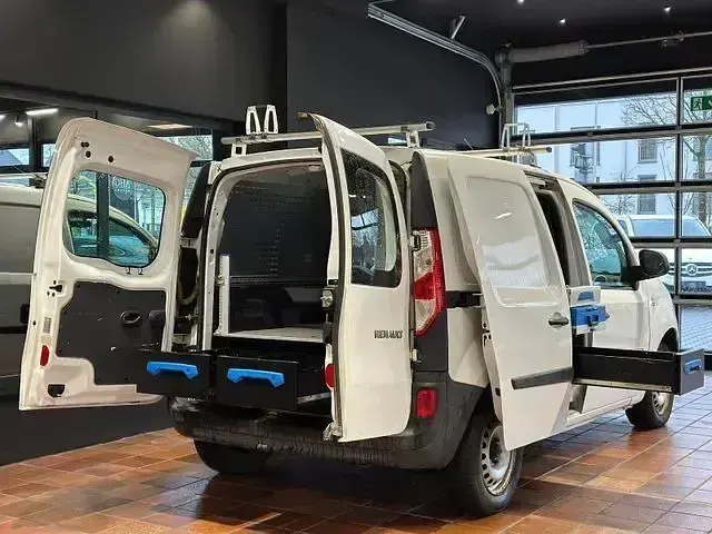 Usado Renault Rapid 90 HP (66 kW) 2019 Branco Sedan