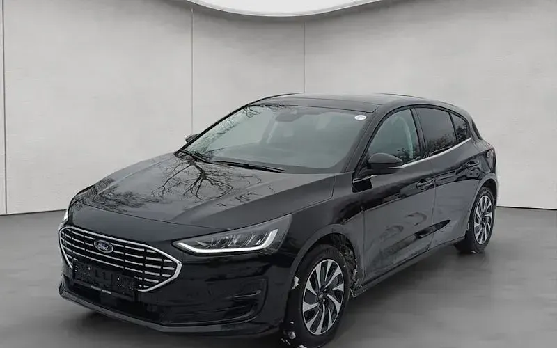 Gebraucht Ford Focus Titanium 155 PS (114 kW) 2025 Limousine