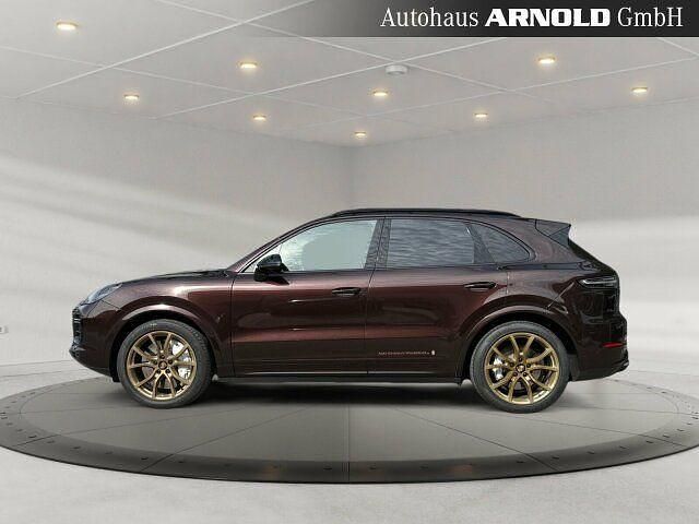 Gebraucht Porsche Cayenne Turbo 549 PS (403 kW) 2018 Rot mahagoni metallic SUV
