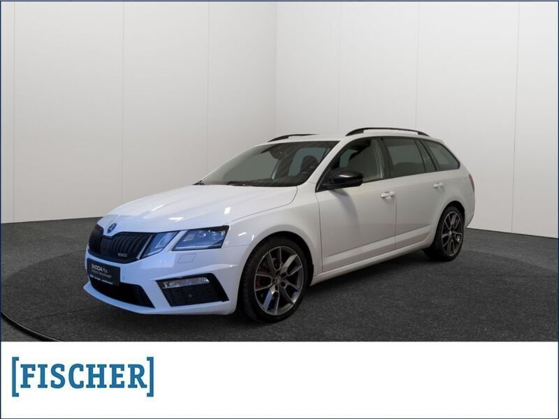 Weiss Gebraucht 2020 Skoda Octavia RS Kombi | 23.370 € (Guter Preis) - Bild 1/4