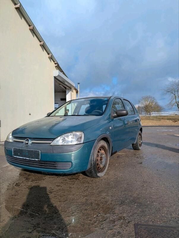 Grün Gebraucht 2003 Opel Corsa Kleinwagen | 850 € (Guter Preis) - Bild 1/4