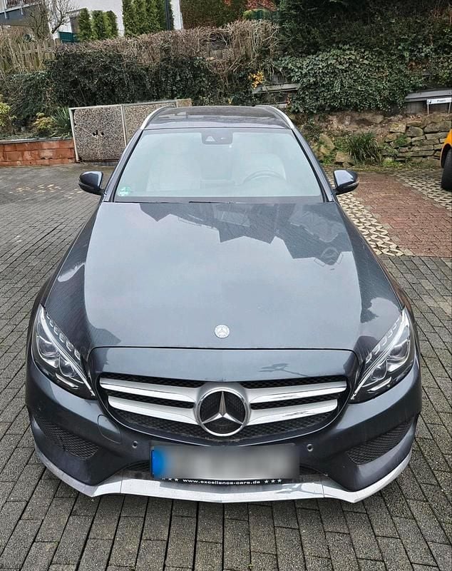 Grau Gebraucht 2015 Mercedes C250 AMG Limousine | 12.900 € (Superpreis) - Bild 1/4