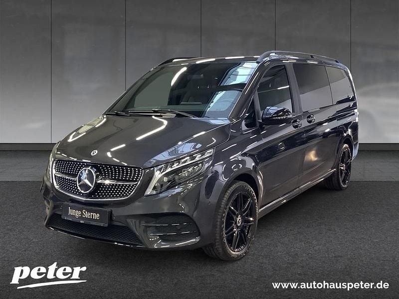 Grau graphitgrau metallic Gebraucht 2023 Mercedes V300 AMG Van / Kleinbus | 60.950 € (Fairer Preis) - Bild 1/4