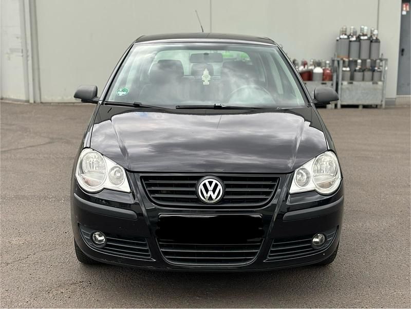 Gebraucht VW Polo 69 PS (50 kW) 2009 Schwarz Kleinwagen