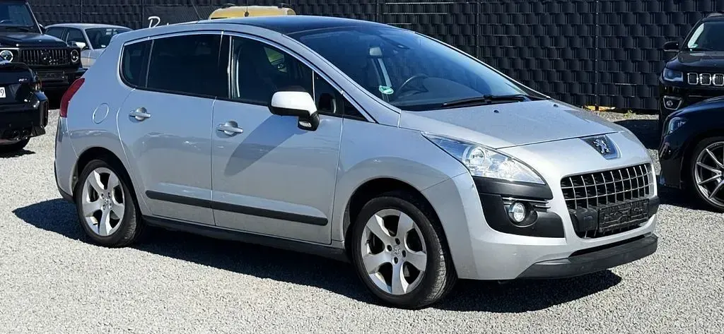Gebraucht Peugeot 3008 Premium 156 PS (114 kW) 2011 Silber Kombi