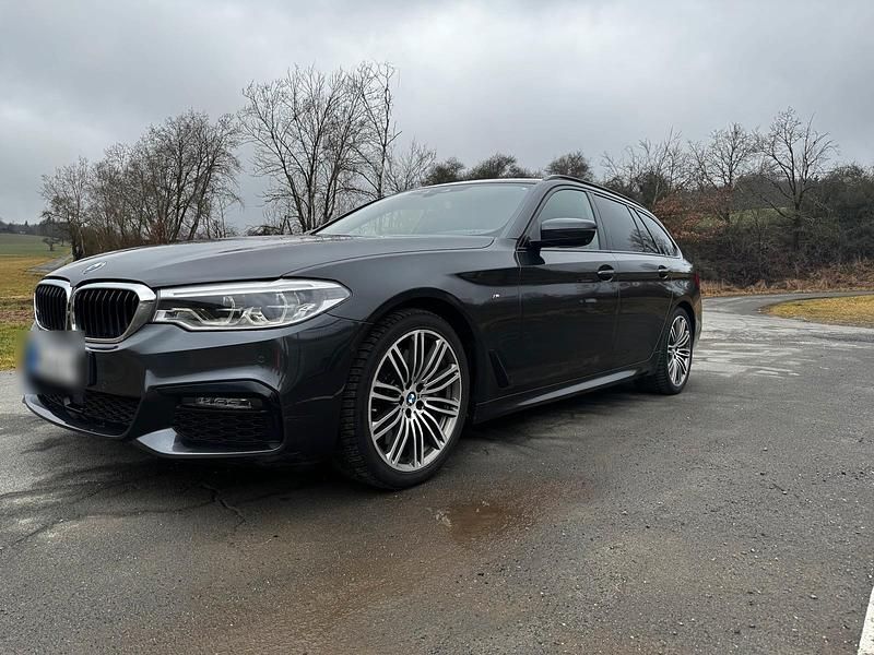 Gebraucht BMW 540 Shadowline 340 PS (250 kW) 2019 Grau Kombi