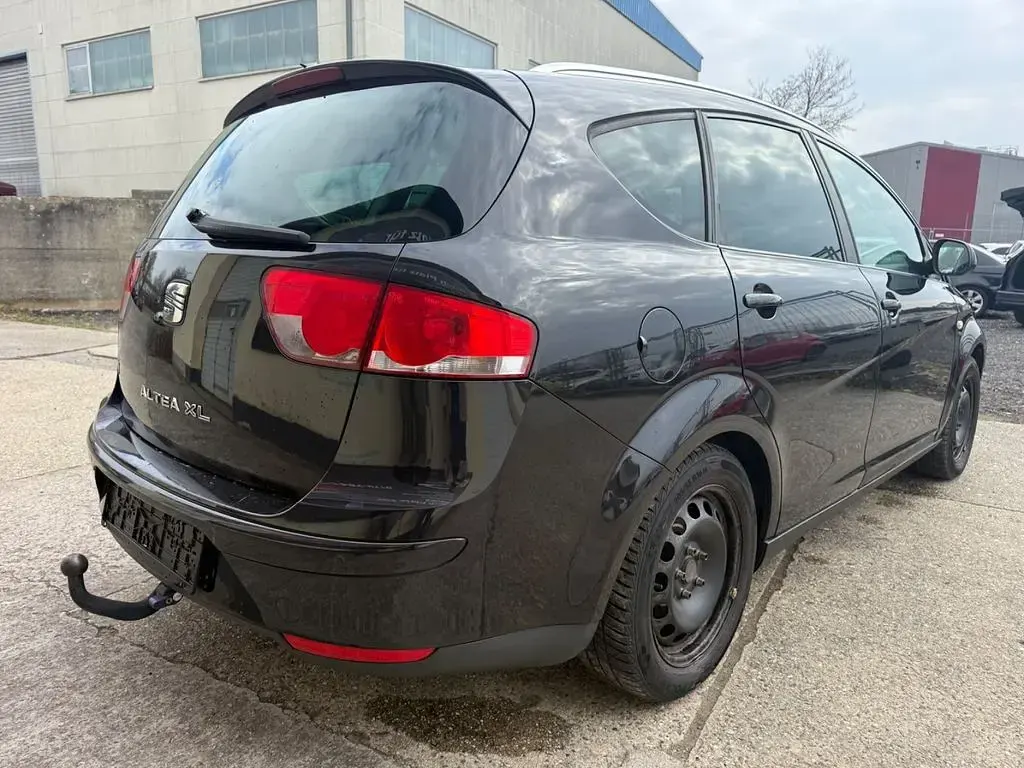 Gebraucht Seat Altea Style 125 PS (91 kW) 2010 Schwarz Van / Kleinbus