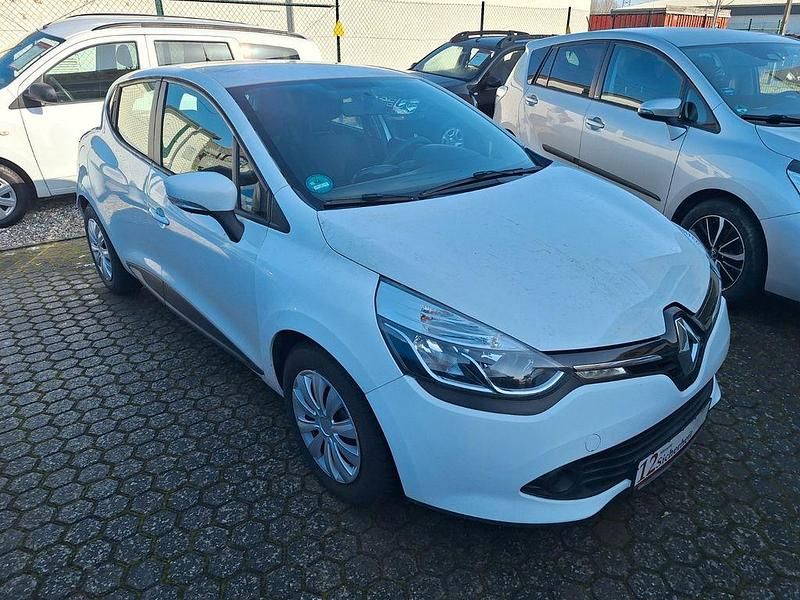 Gebraucht Renault Clio IV Dynamique 73 PS (53 kW) 2015 Weiß Limousine