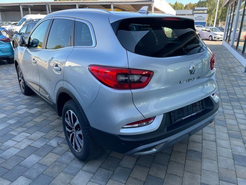 Gebraucht Renault Kadjar Techno 158 PS (116 kW) 2022 Grau SUV