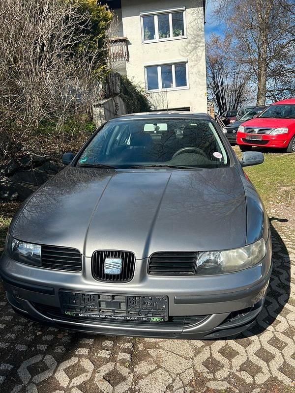 Gebraucht Seat Leon 75 PS (55 kW) 2003 Grau Kleinwagen
