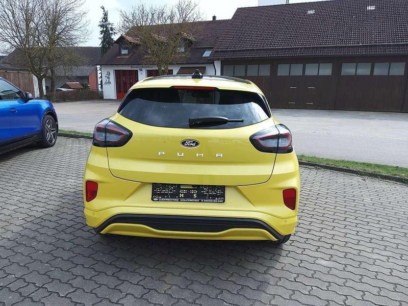 Gebraucht Ford Puma Gen-E Premium 124 kW (169 PS) 2025 Electric yellow 3c SUV