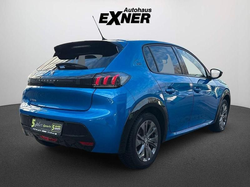 Gebraucht Peugeot 208 Allure 100 kW (136 PS) 2023 Blau Kleinwagen