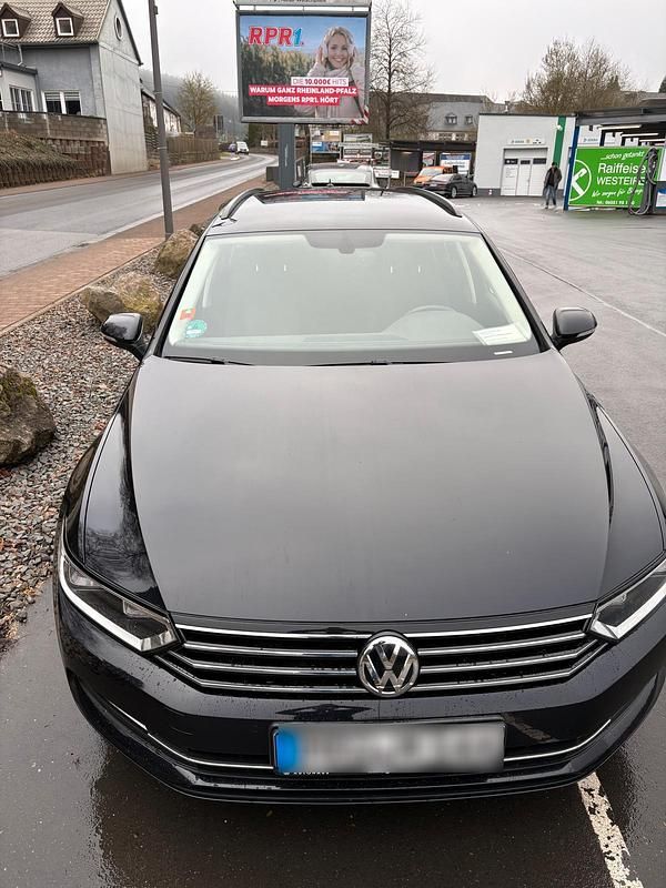 Gebraucht VW Passat 150 PS (110 kW) 2019 Schwarz Kombi